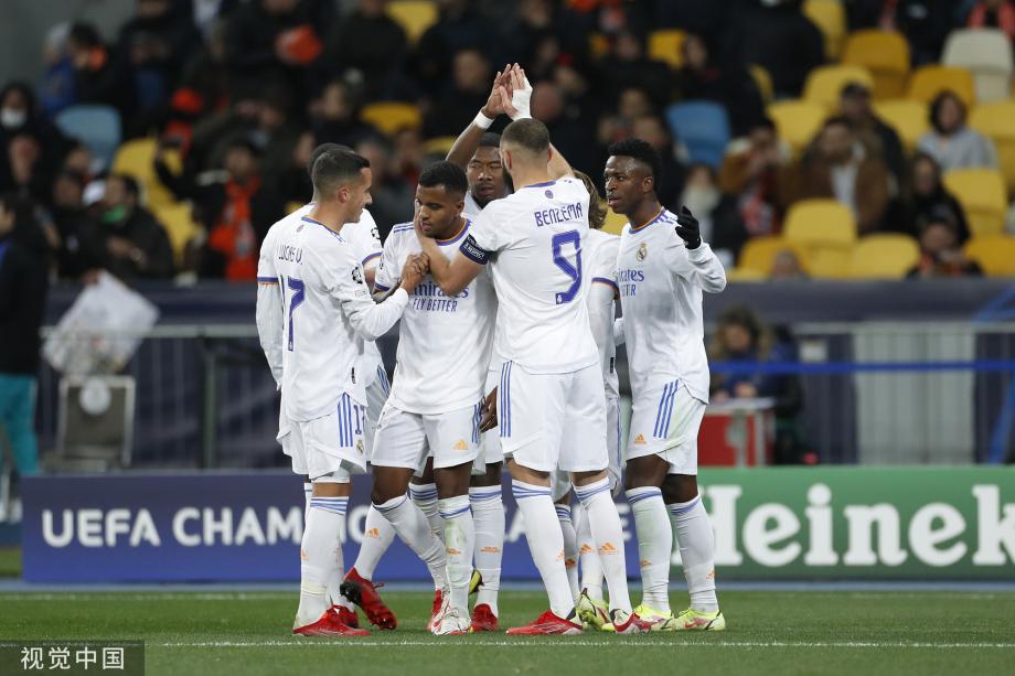 足的胜利离 足的胜利离